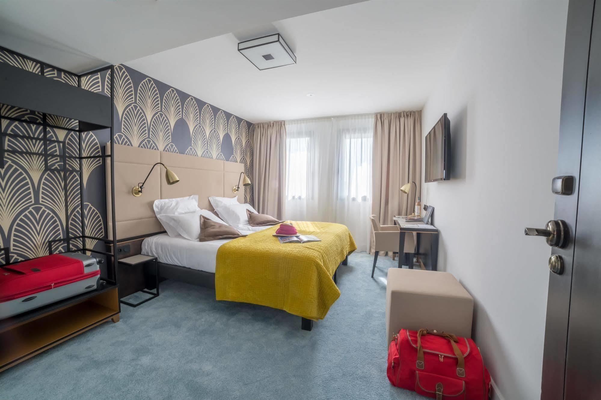 Best Western Hôtel Journel Saint-Laurent-du-Var - Nice Aéroport Esterno foto